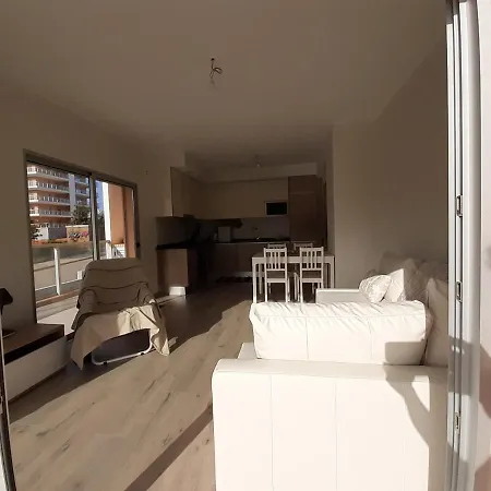Agosto Azul Flat In Da Rocha *